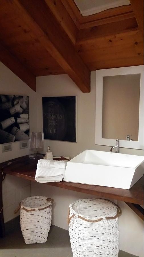 Relais Profumo Di Vino Bed & Breakfast Borgomanero Eksteriør bilde
